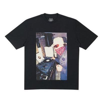 

Футболка PALACE Mixer Black DJ Character Short Sleeve Unisex, черный