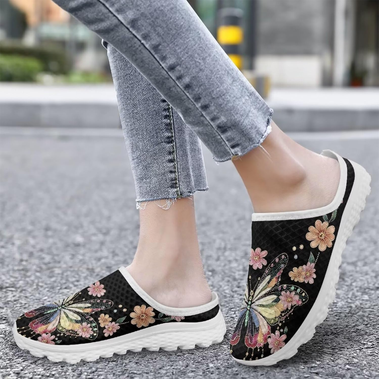 Полуботинки-тапочки, повседневные спортивные туфли без шнурков, прогулочные мюли с противоскользящей подошвой для дома и улицы, женские Tomeusey, Butterfly Floral — фото 3