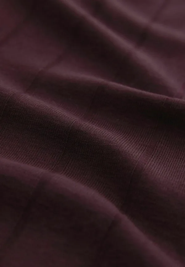 Базовая футболка стандартного кроя с текстурированной поверхностью Next, Burgundy Red — фото 2
