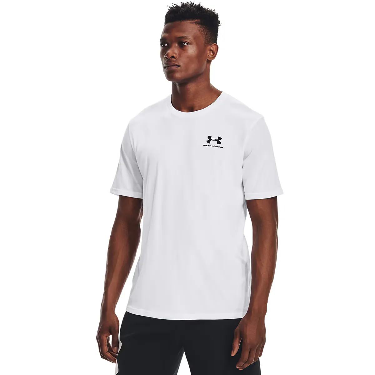 

Футболка мужская Under Armour на левую грудь, белый