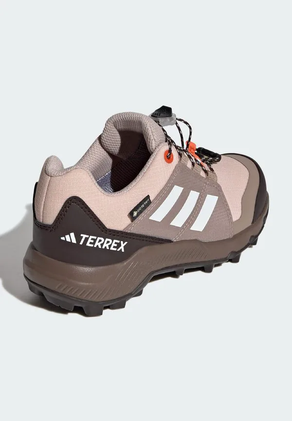 Походные ботинки gtx k Adidas Terrex, Blush Pink/Off White/Chalky Brown — фото 4