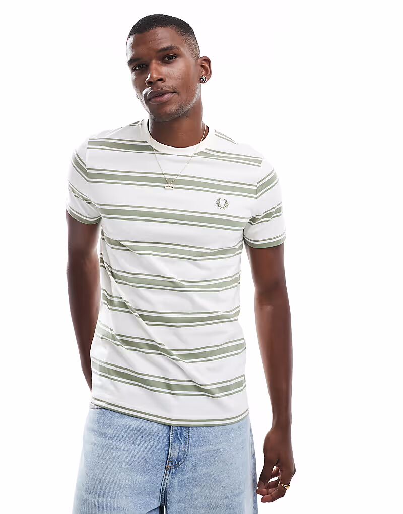 

Футболка Fred Perry в тонкую полоску бежевого цвета