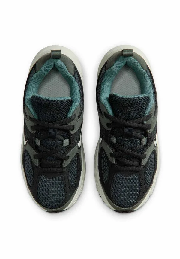 Тренеры Nike Sportswear, Team Black Mineral Slate Mineral Spruce Spruce Aura — фото 3