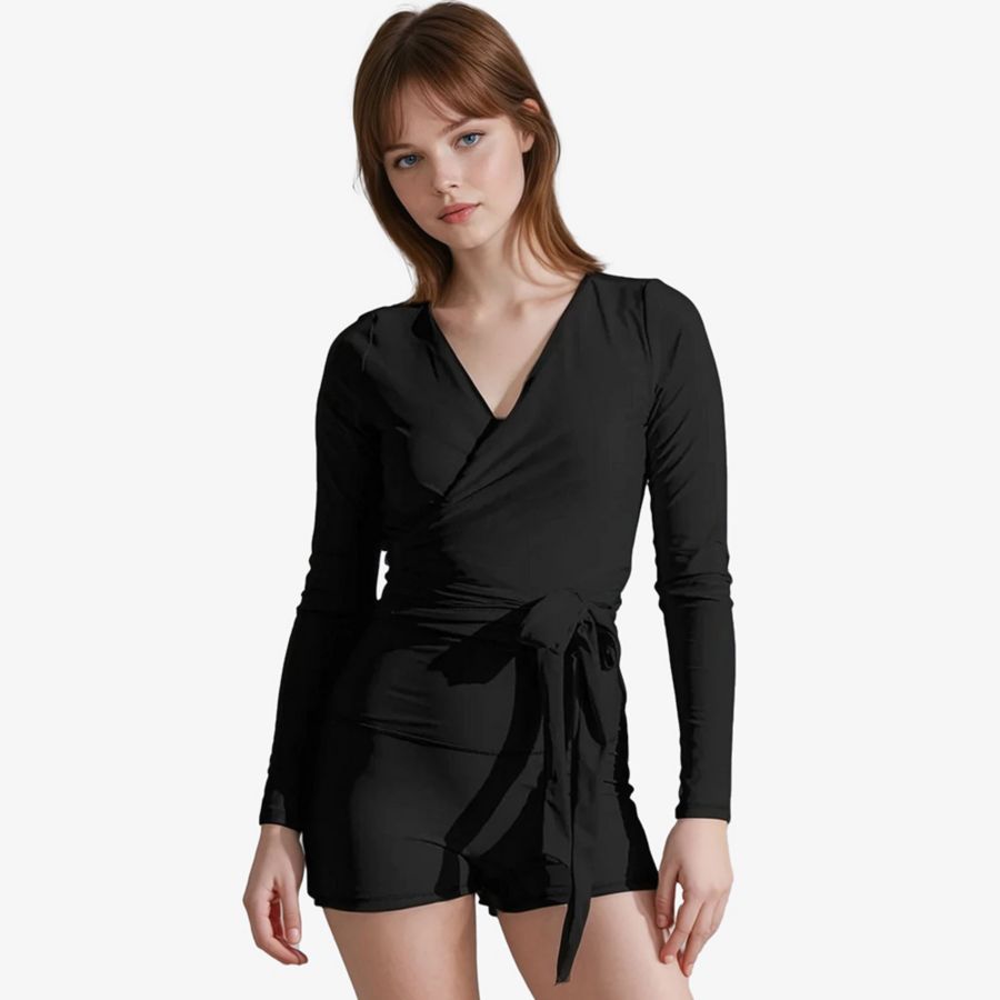 

Женский купальник Avery из двух частей: купальник с длинными рукавами и запахом, двусторонний топ и корректирующие шорты Calypsa, Black