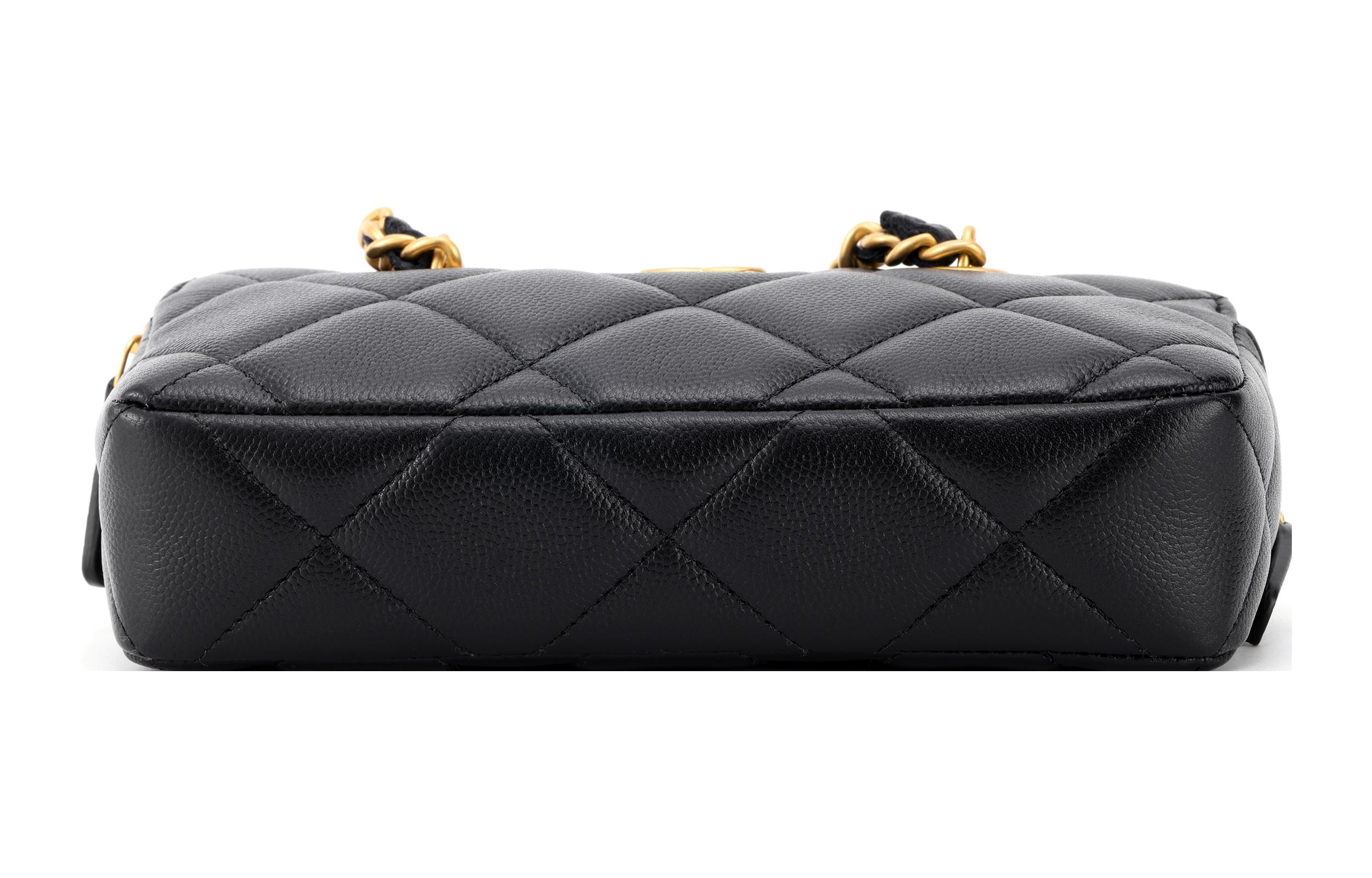 CHANEL Кожаная сумка для телефона через плечо женская черная — фото 4