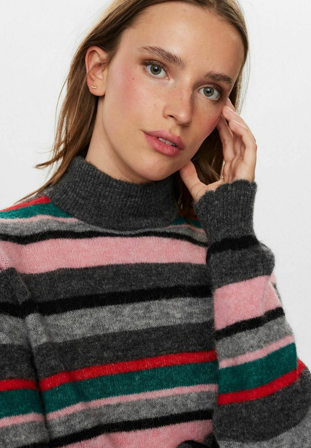 

Джемпер RIETTE STRIPE HIGHNECK Nümph, светло-розовый