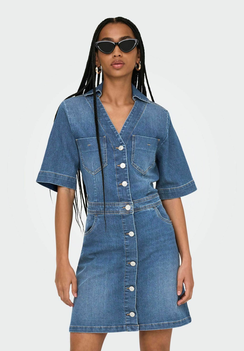 

Джинсовое платье ONLY, цвет Medium Blue Denim
