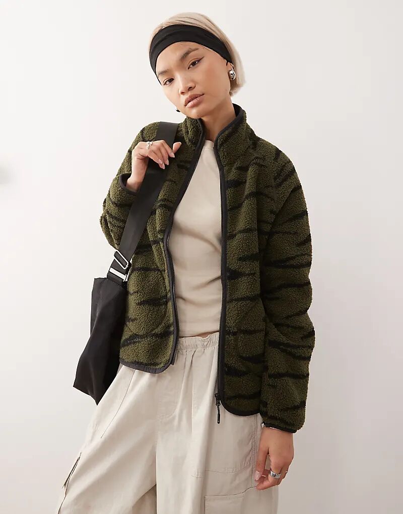 

Женская флисовая кофта Frankie Borg Regatta зеленого цвета с застежкой-молнией