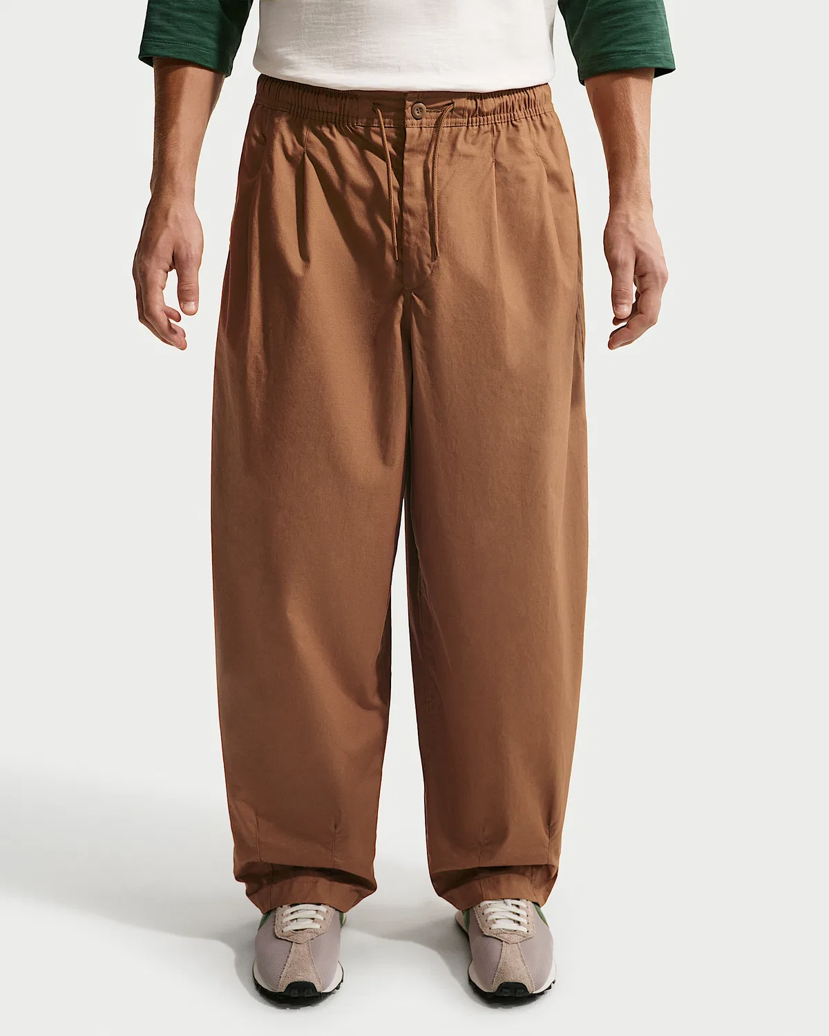 Мужские широкие штаны Nike Club, Ale Brown/Ale Brown — фото 2