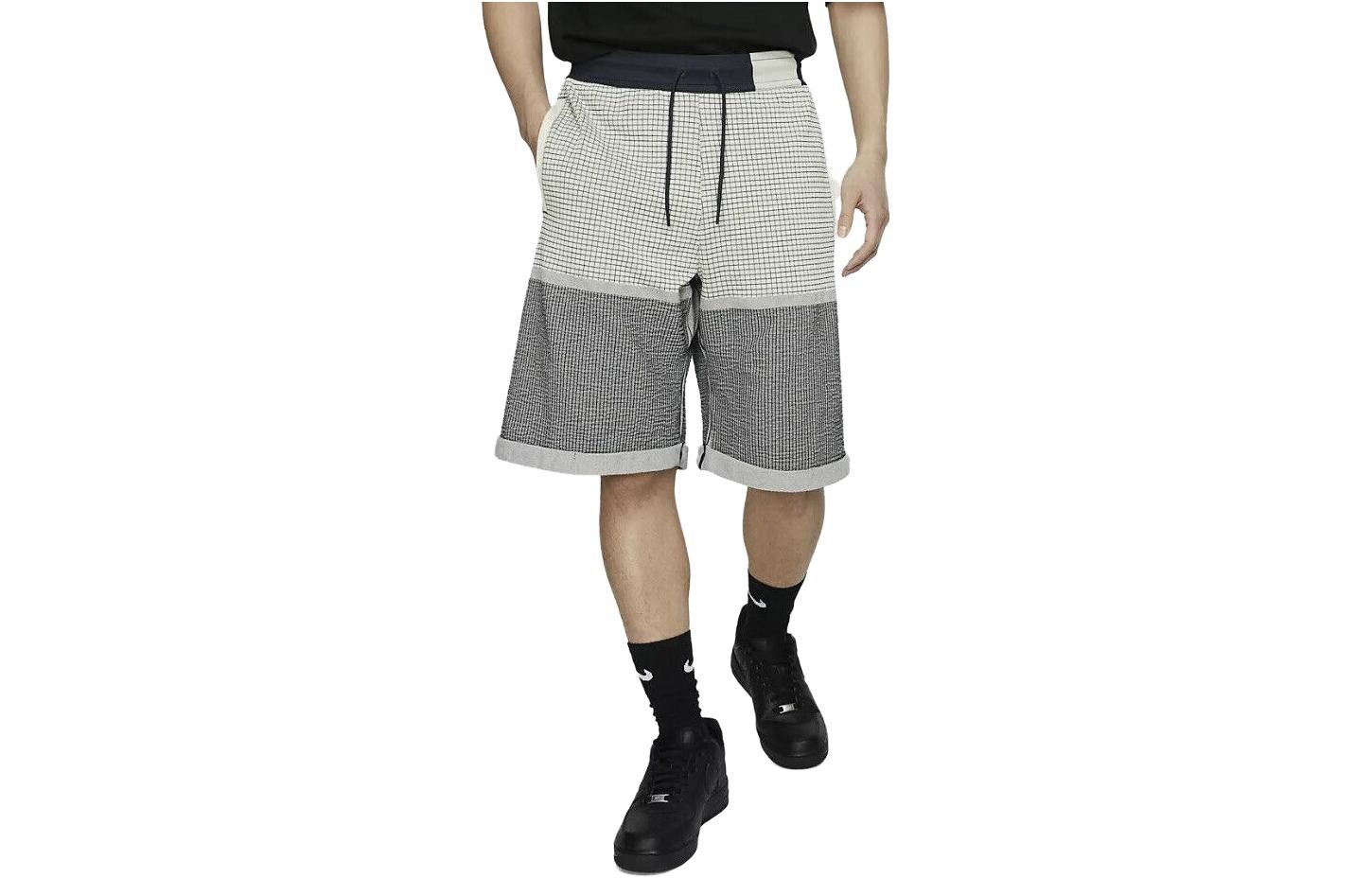 

Повседневные шорты мужские белые Nike, белый