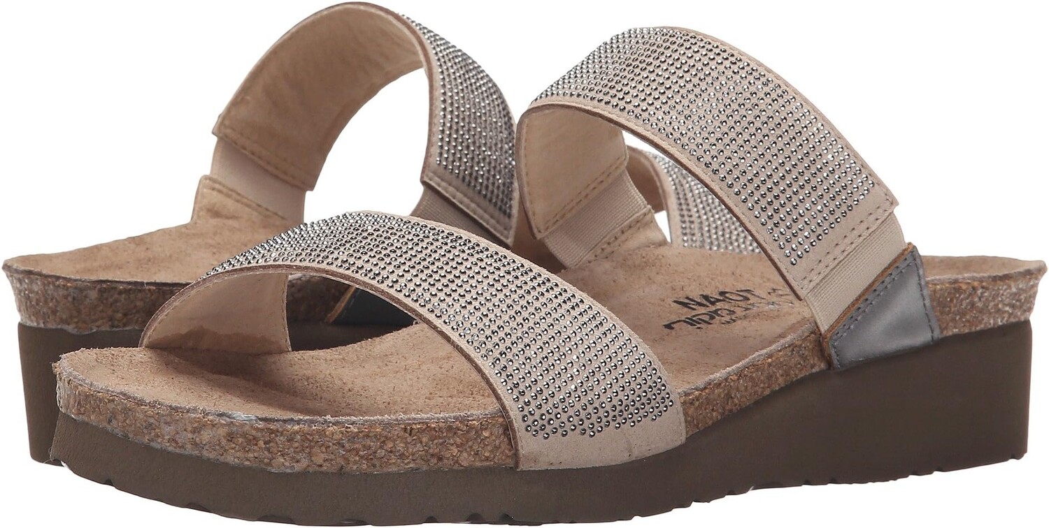 Сандалии на плоской подошве Bianca Naot, цвет Beige/Silver Rivets/Mirror Leather