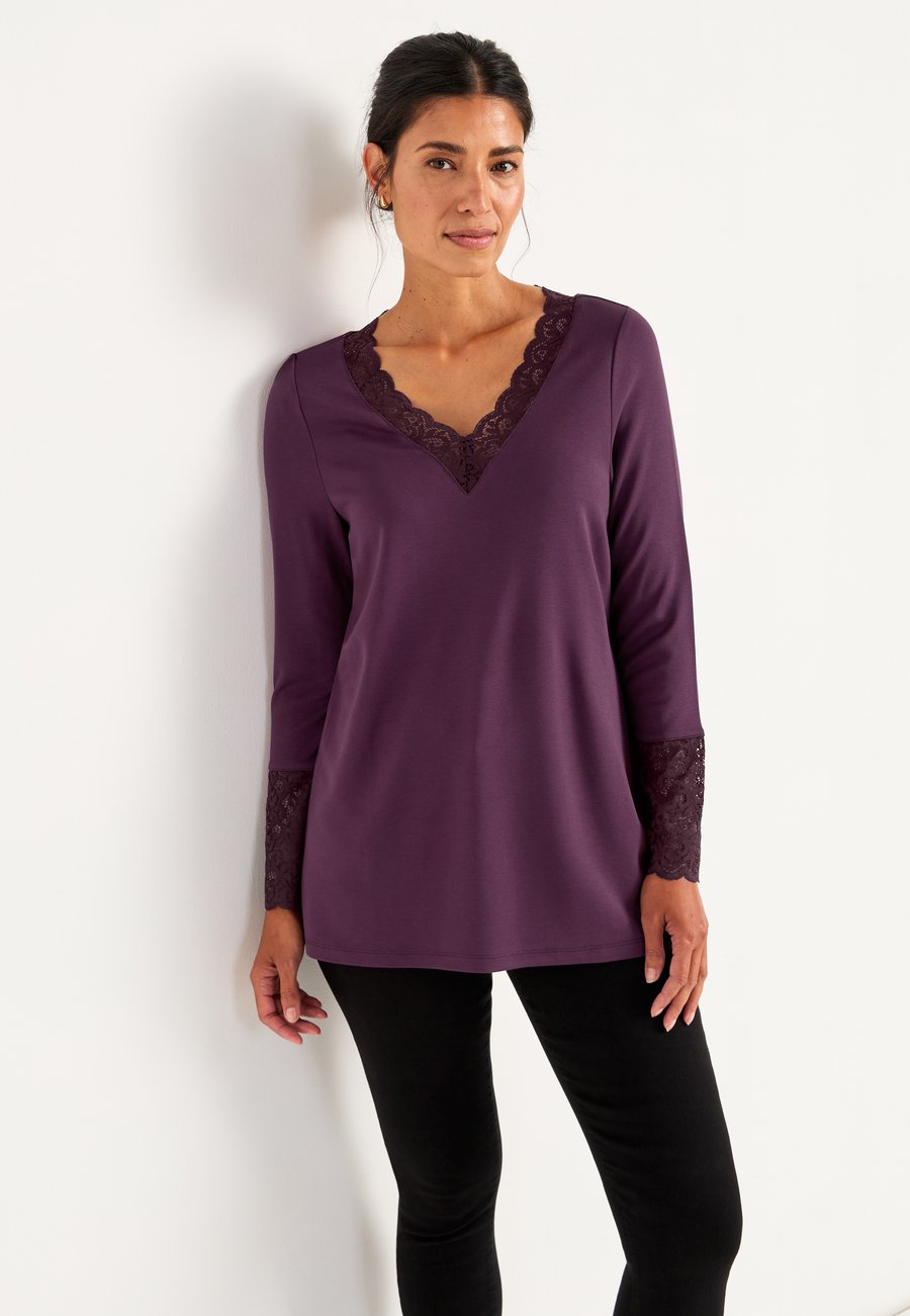 

Блуза Cellbes of Sweden WITH LACE DETAILS, Dark Purple/Purple