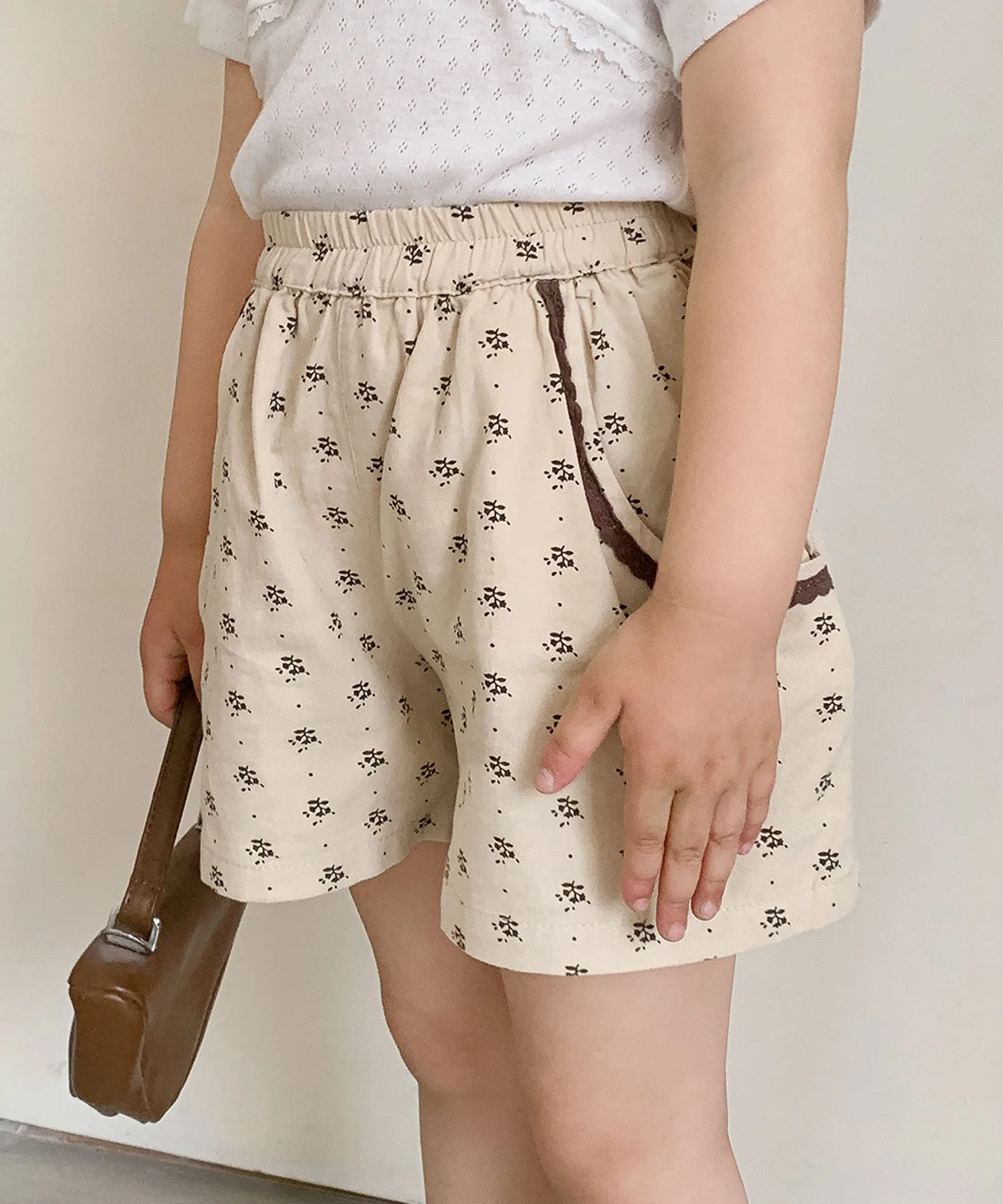 Детские шорты с цветочным принтом Aimoha Kids, beige — фото 3