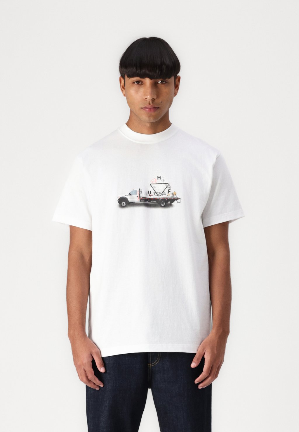 

Футболка с принтом CLEARANCE TEE UNISEX HUF, белый