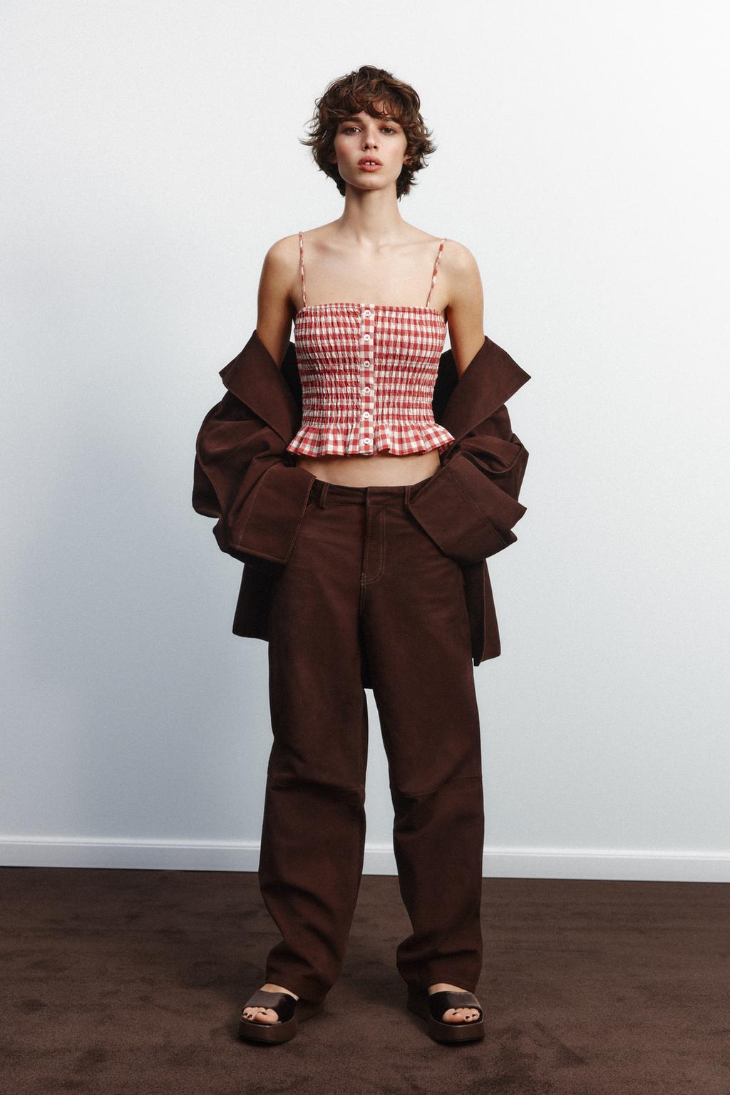 

Укороченный топ в клетку ZARA, цвет White/Red