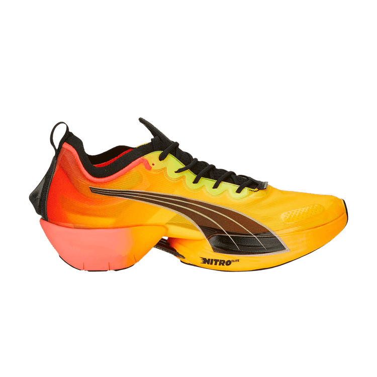 

Кроссовки Fast-R Nitro Elite 'Fireglow' Sample, желтый