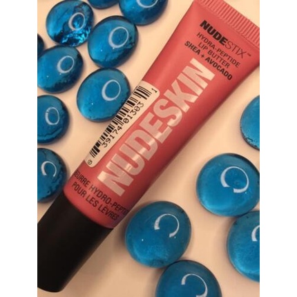 

NUDESTIX Nudeskin Hydrapeptide Lip Butter Sugar Plum 0,34 унции Полный размер