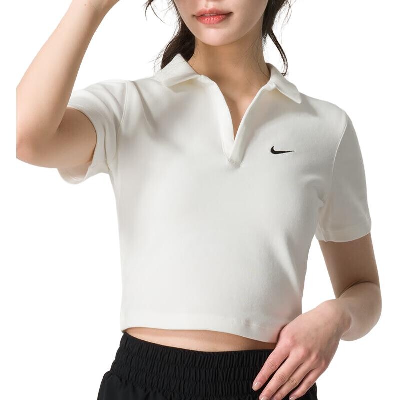 Женская футболка-поло Sportswear Essential с короткими рукавами «Парус/черный» Nike — фото 3