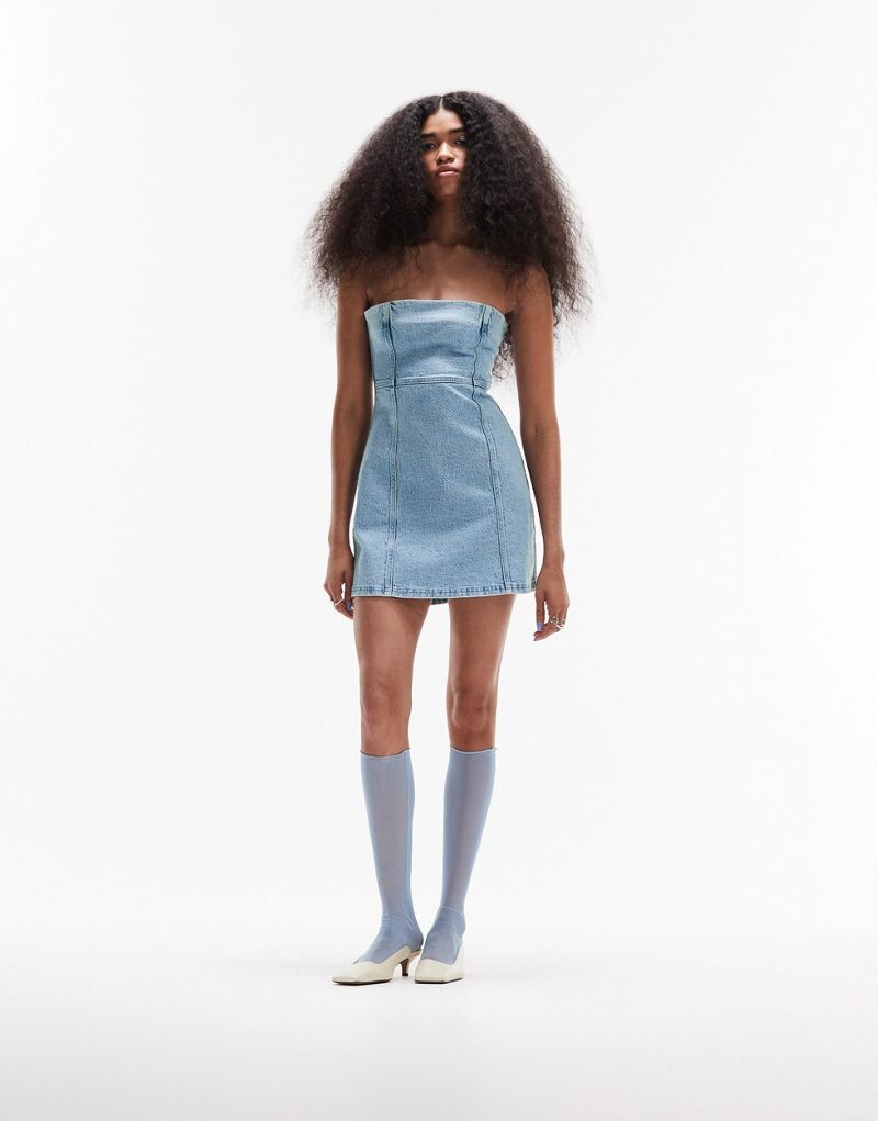 

ASOS DESIGN – синее джинсовое мини-платье с вырезом-бандо
