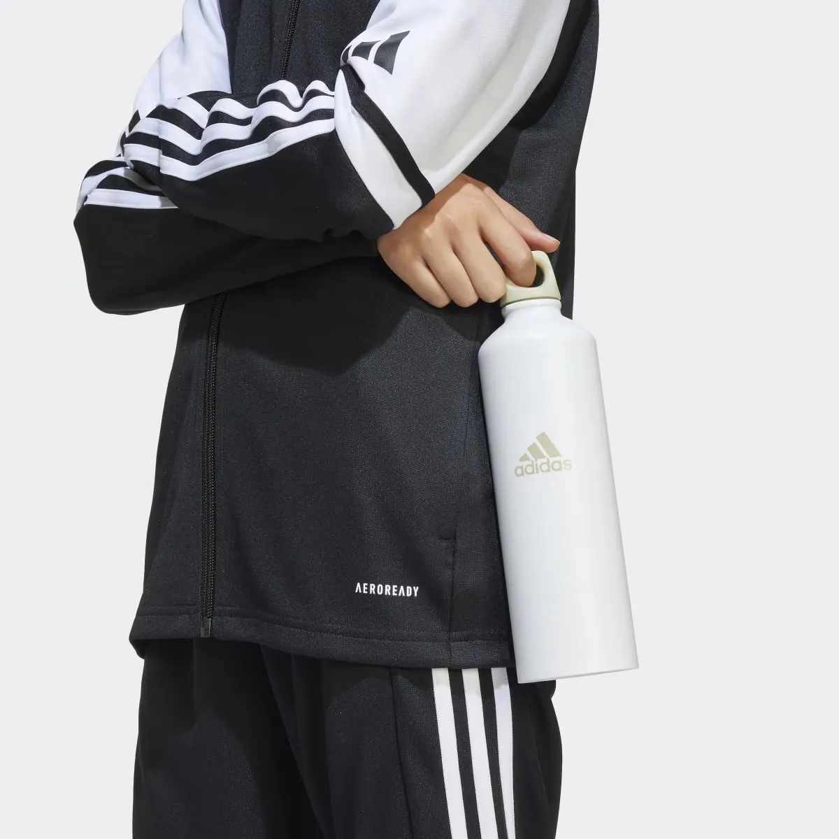 Squadra 25 Детская тренировочная куртка Adidas, чёрный — фото 3