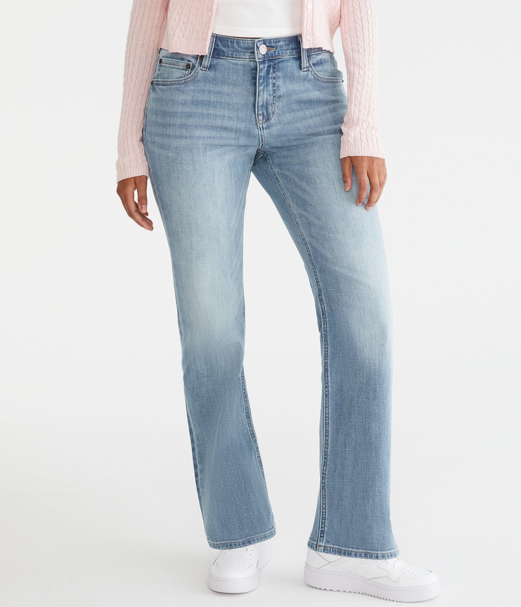 

Джинсы Aeropostale Curvy Bootcut со средней посадкой, цвет light wash
