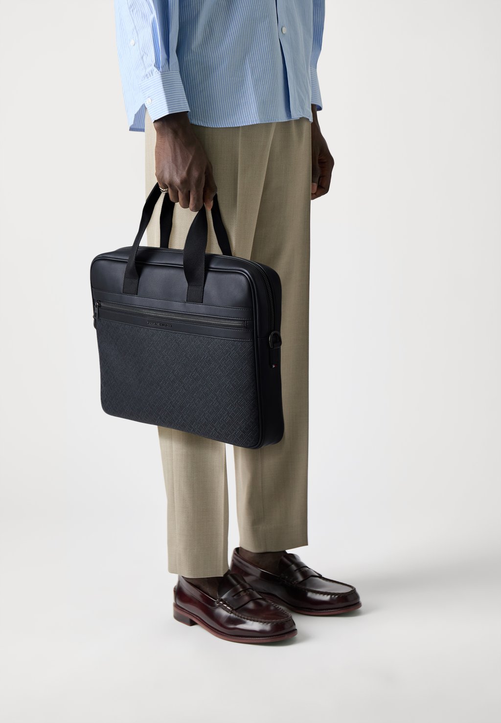 

Сумка для ноутбука MONOGRAM COMPUTER BAG Tommy Hilfiger, черный