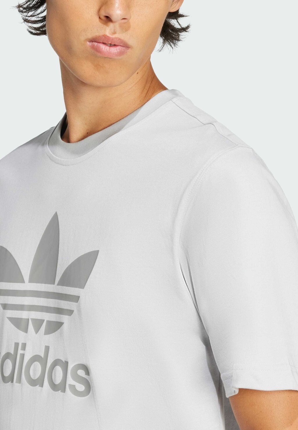

Футболка с принтом TREFOIL adidas Originals, серый