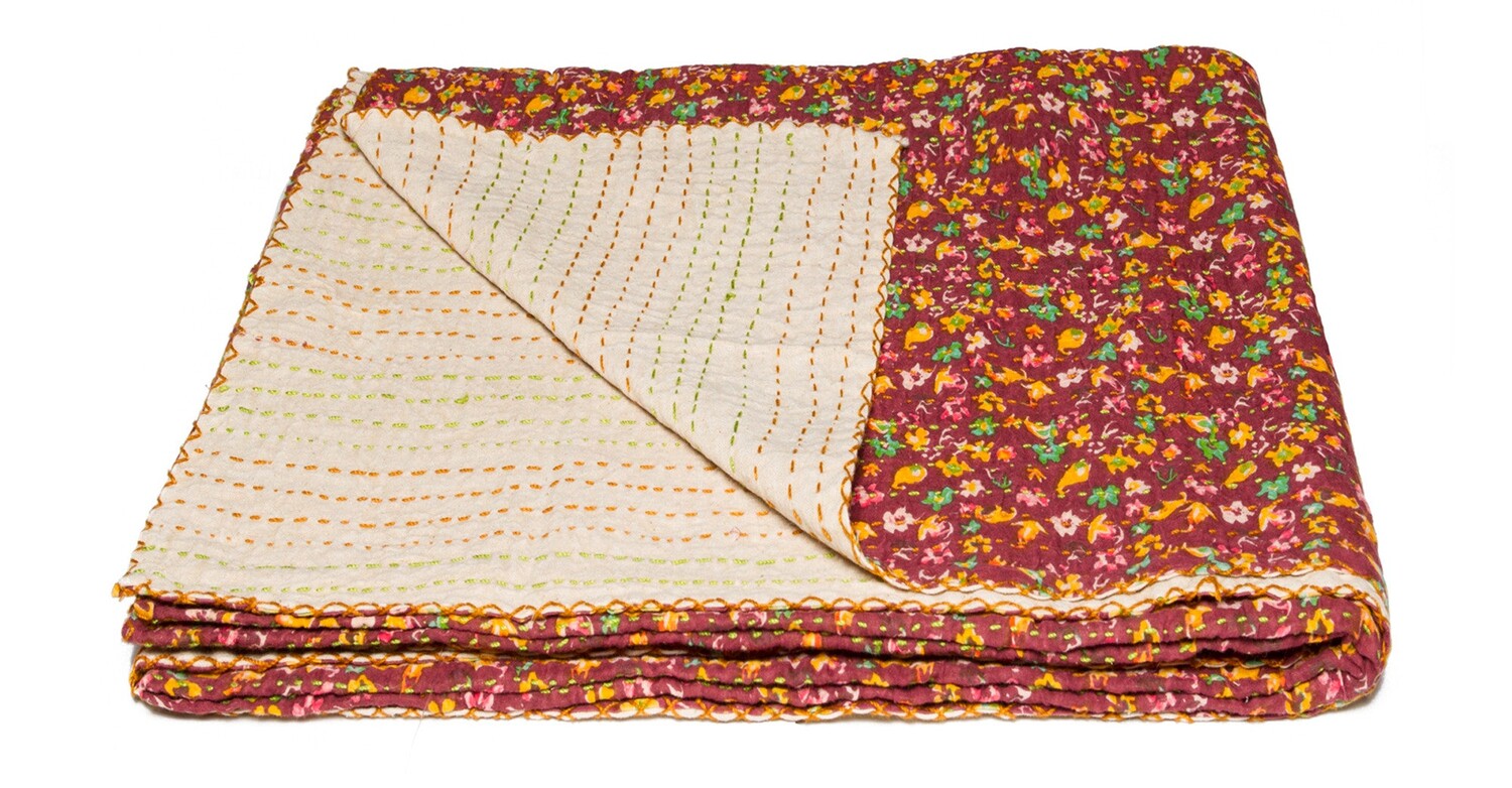 

50 x 70 дюймов бордово-желтое и зеленое хлопковое одеяло Kantha с цветочным рисунком и вышивкой Homezia, цвет Multicolored