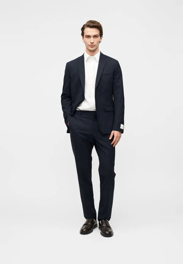 Классические классические брюки от делового костюма. Calvin Klein, Dark Sapphire — фото 2