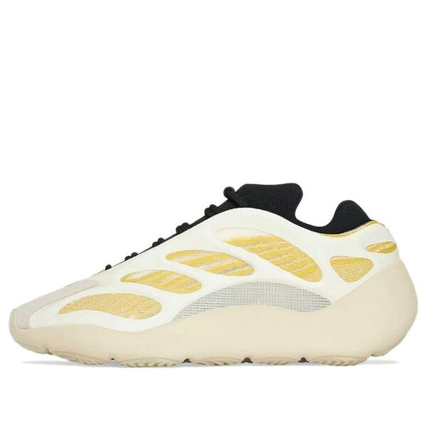 

Кроссовки 700 v3 Adidas Yeezy, желтый