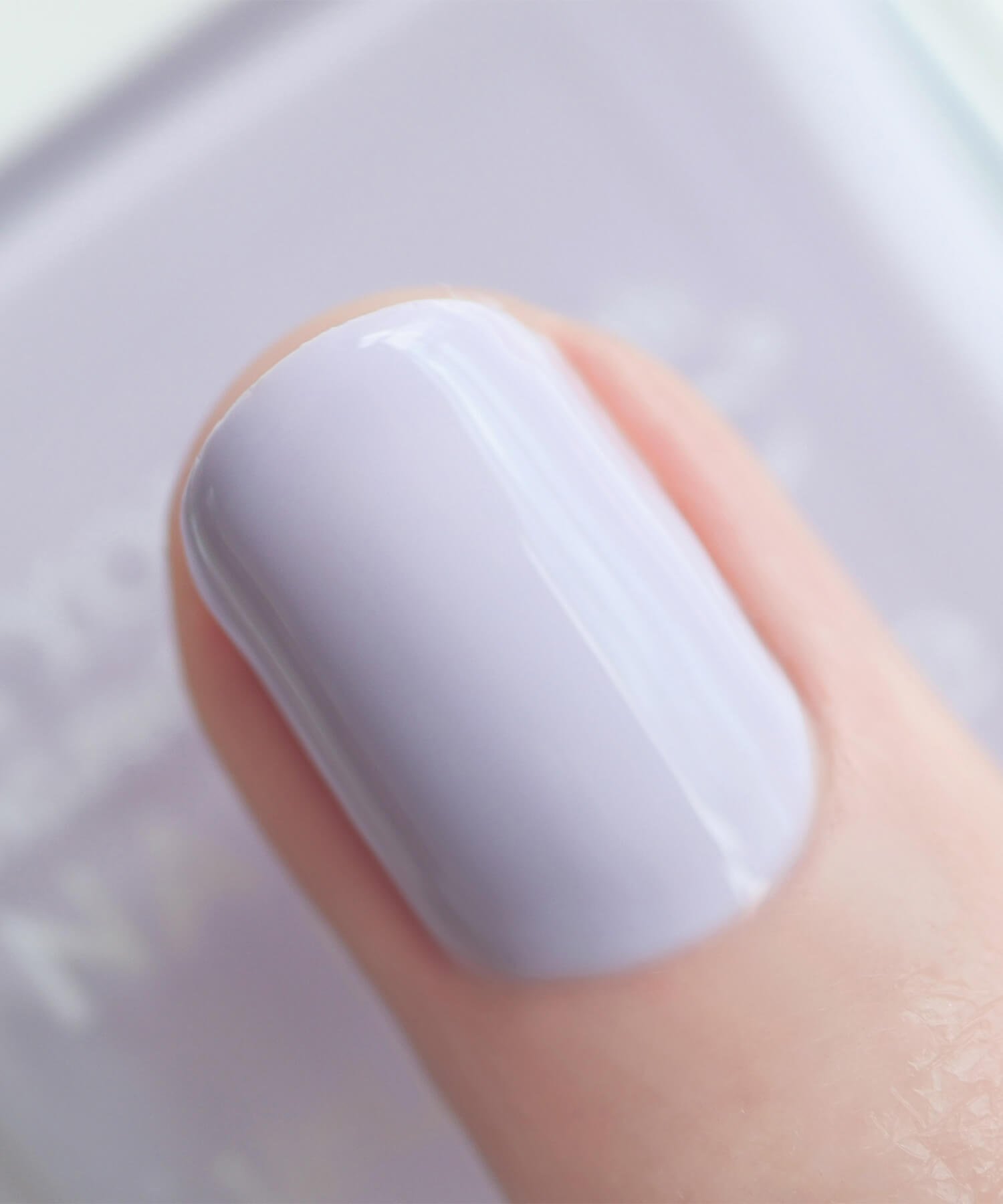 Лак для ногтей GLOW STORY Glow Vibes Only Nails Inc, Pale lilac — фото 4