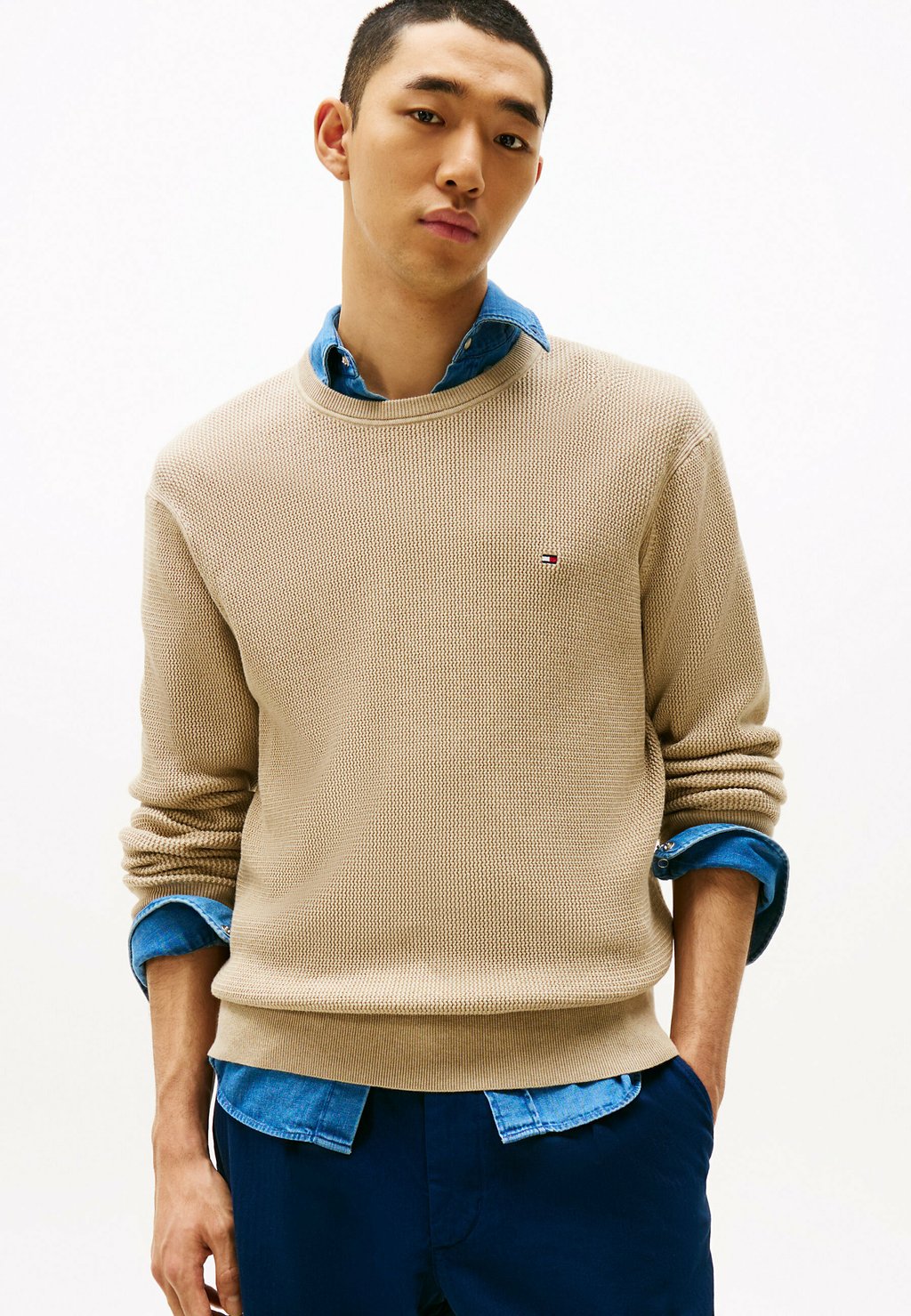 

Свитер TEXTURED CREW NECK Tommy Hilfiger, бежевый
