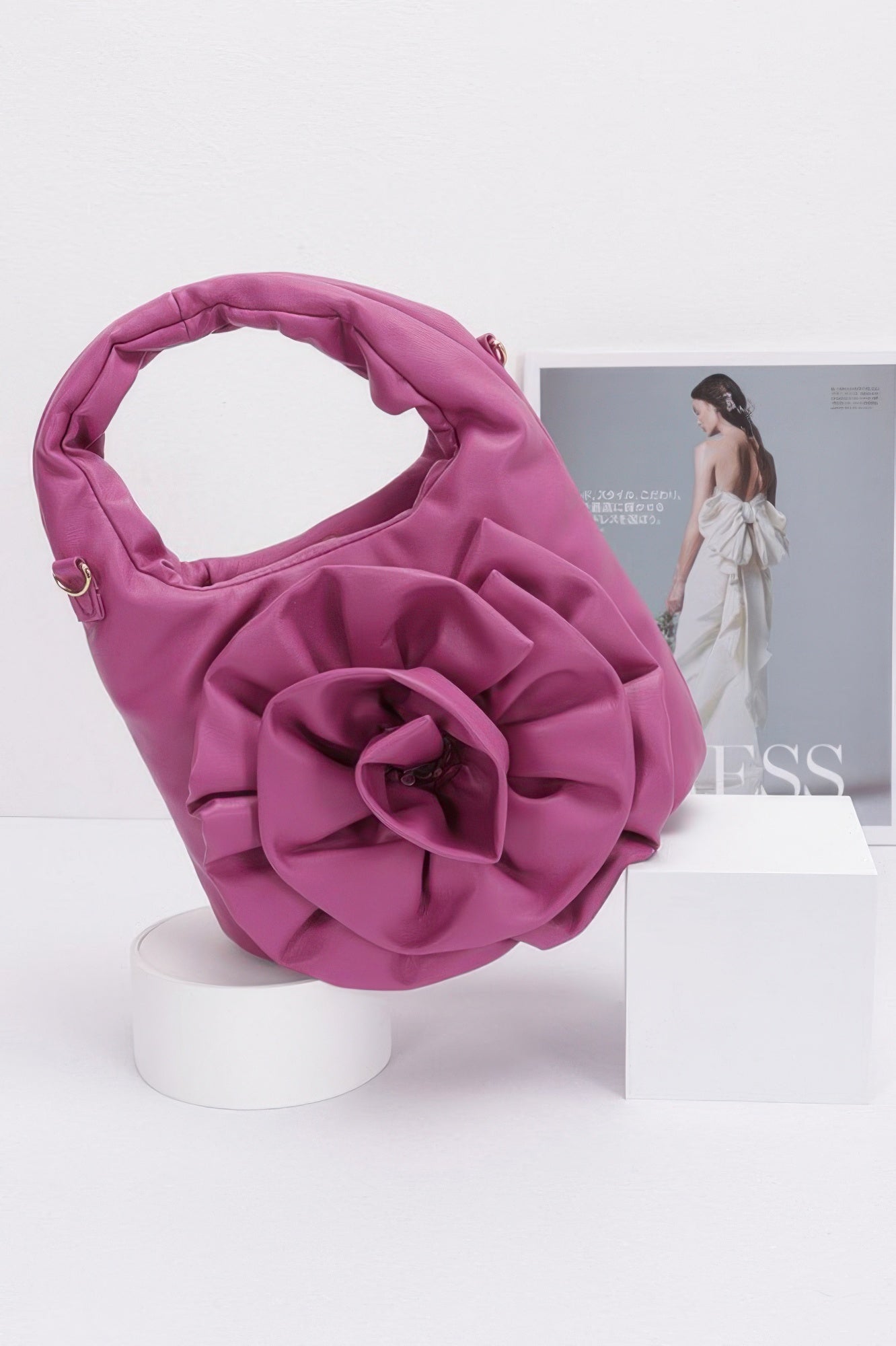 

Сумка с большой цветочной ручкой из искусственной кожи FASHNZFAB, Fuschia