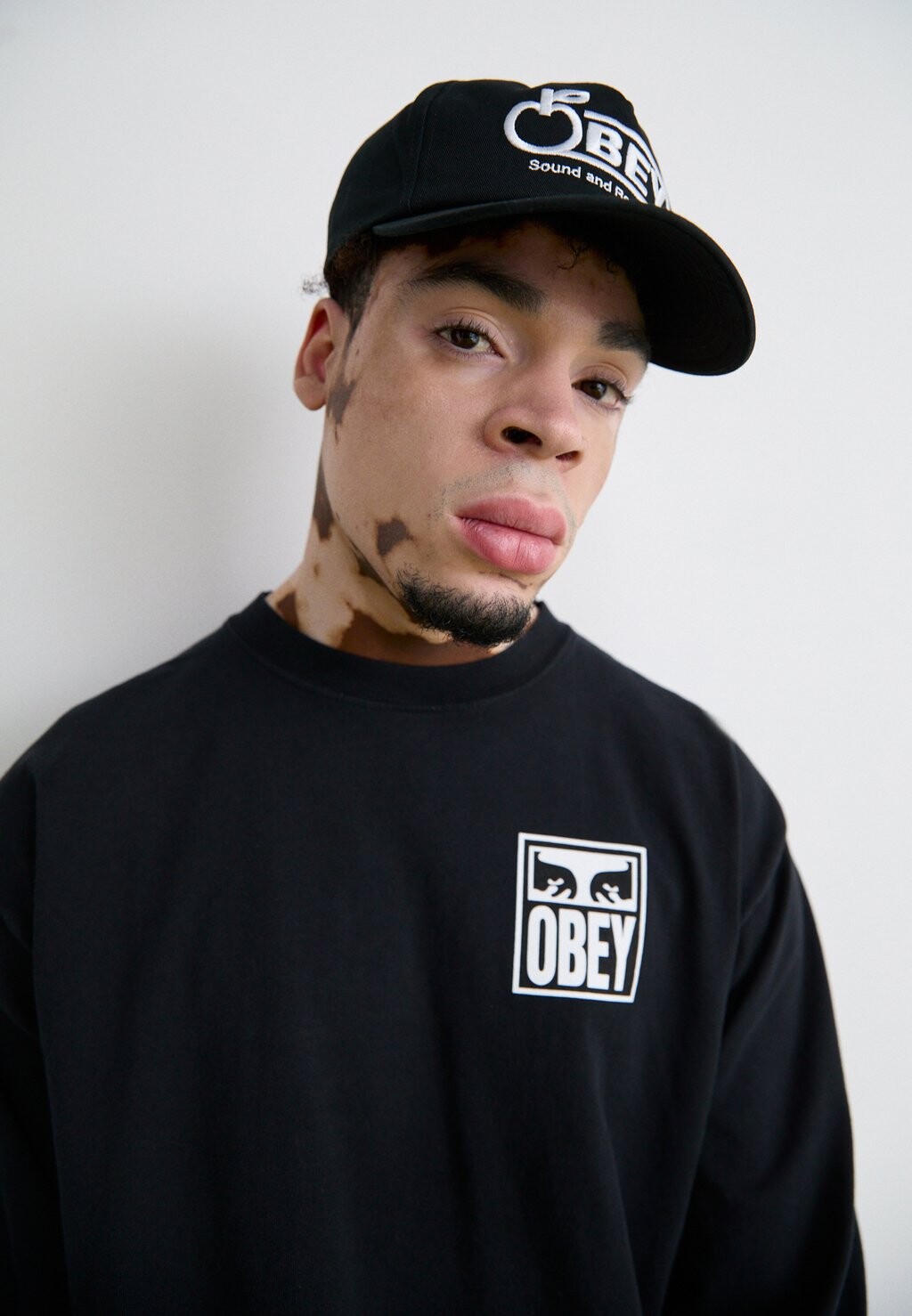 

Топ с длинными рукавами EYES ICON Obey Clothing, черный