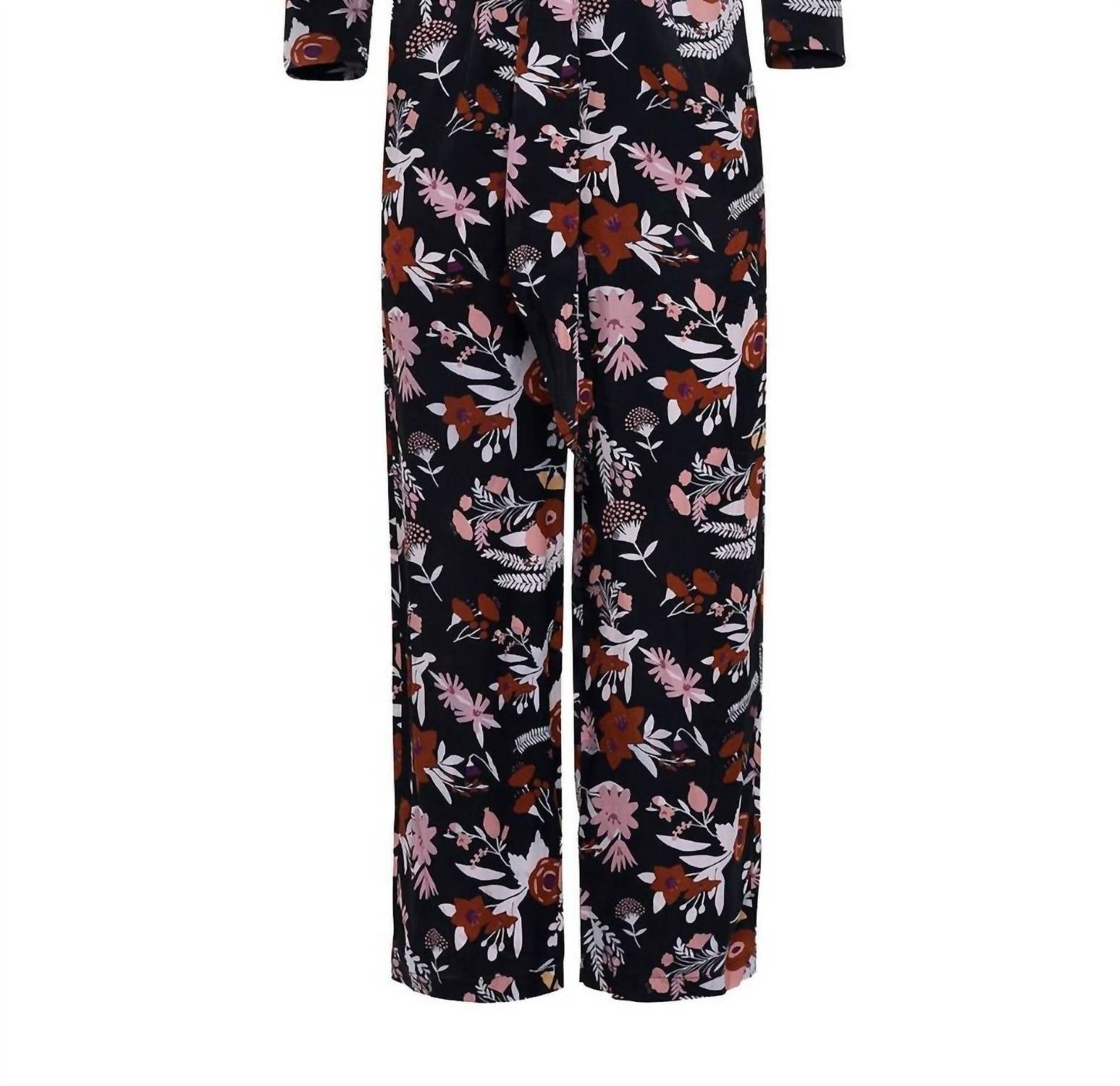 

Комбинезон Elis в цвете Dusty Floral Black CAROLINA K
