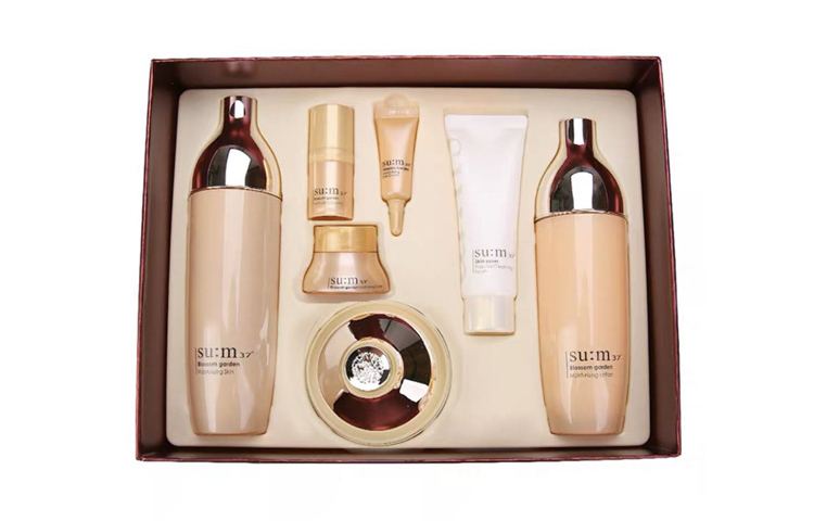 SU:M37° Набор для ухода за кожей secret garden serum cleanser eye cream семь предметов увлажняющий и питательный — фото 3