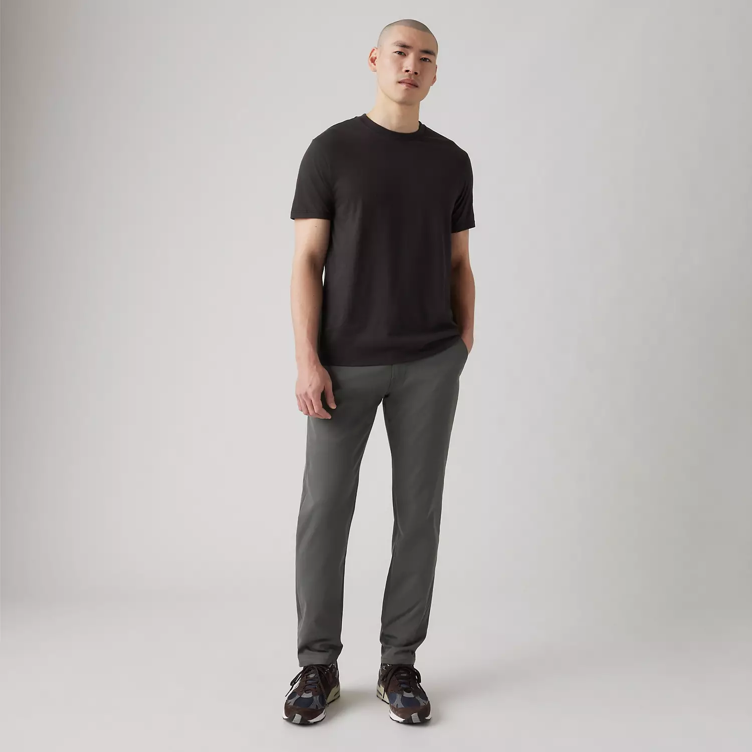 

Мужские брюки Levi's XX Chino Standard Taper Tech+, цвет Grey Ore - Grey