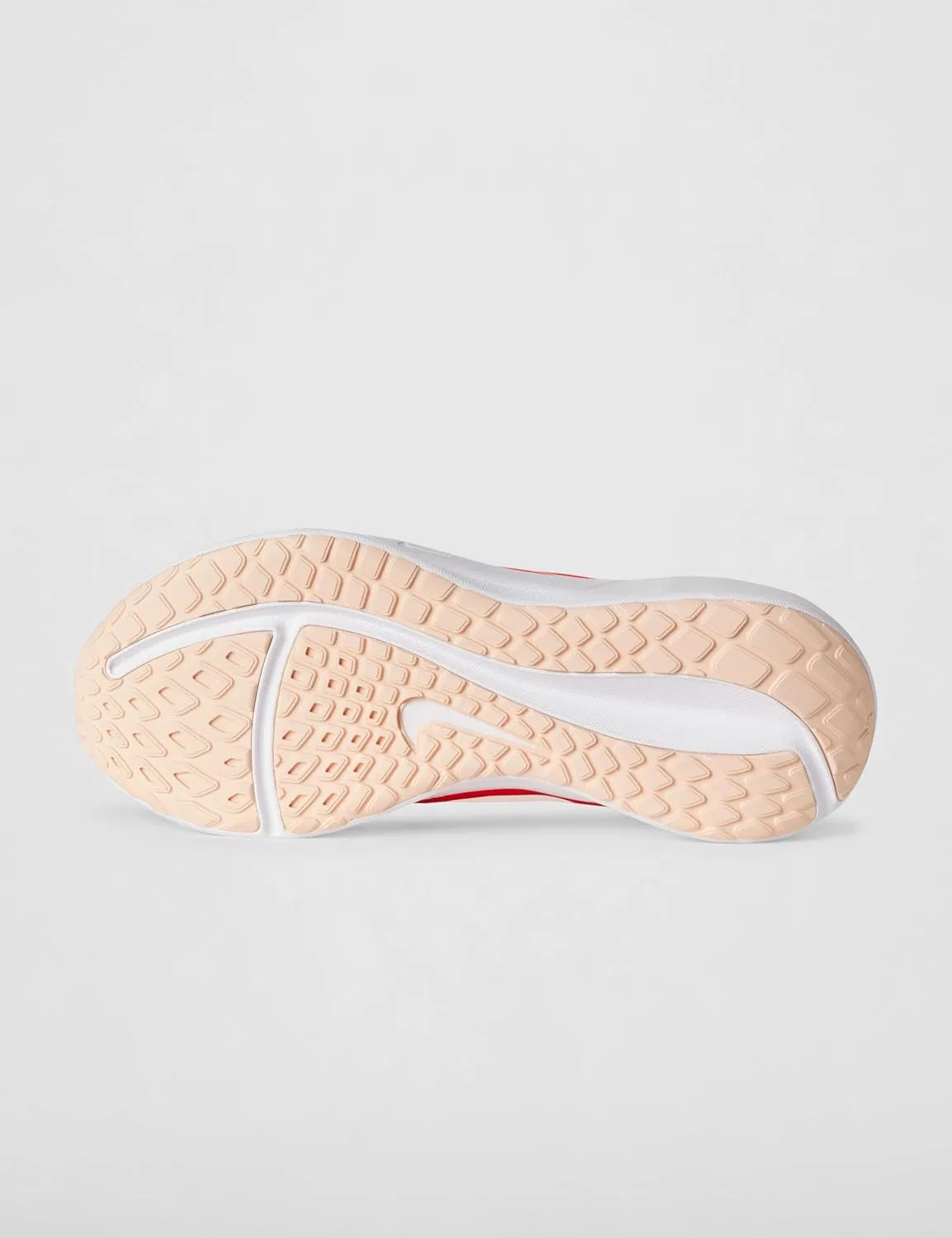 Женские беговые кроссовки Nike Downshifter 13 FD6476 для бега по шоссе, White Bright Crimson Washed Coral — фото 4