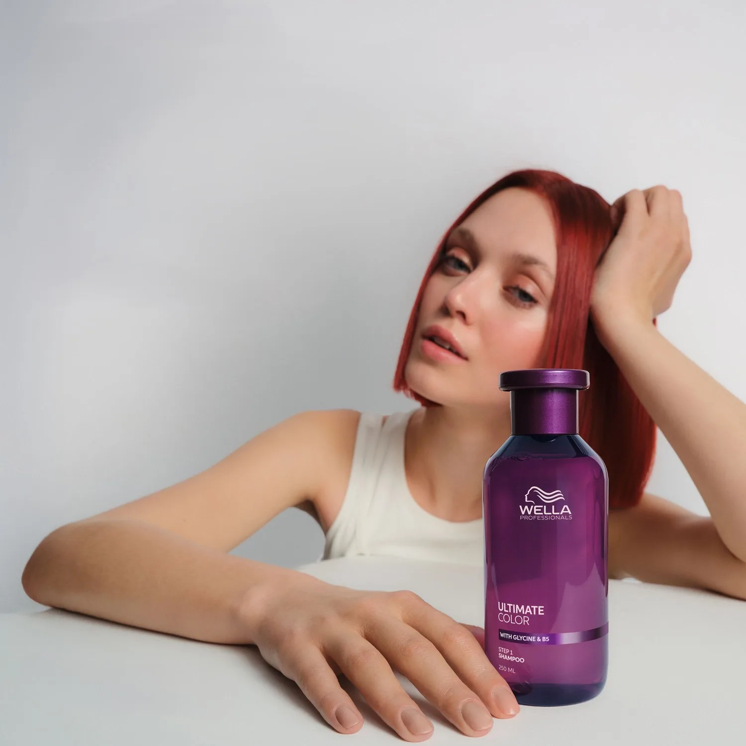 Шампунь Ultimate Color Step 1 | без сульфатов, с глицином и витамином B5 Wella Professionals, 250 мл — фото 2