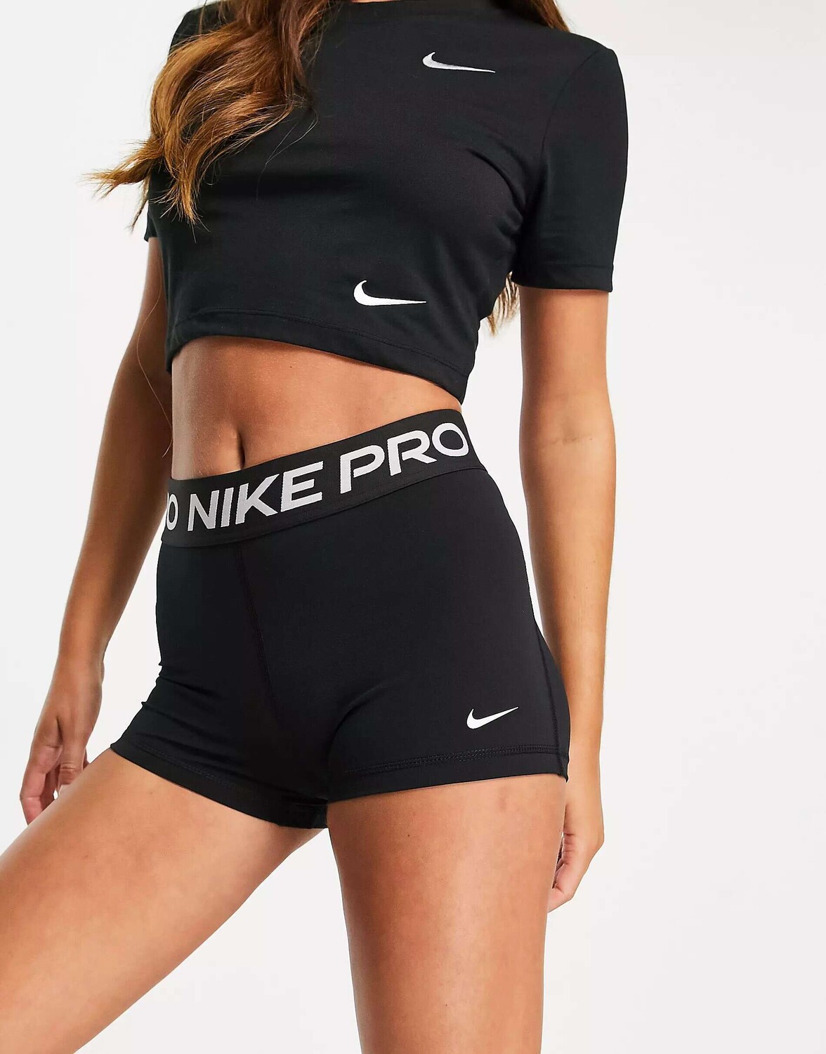 

Черные 3-дюймовые шорты Nike Pro 365