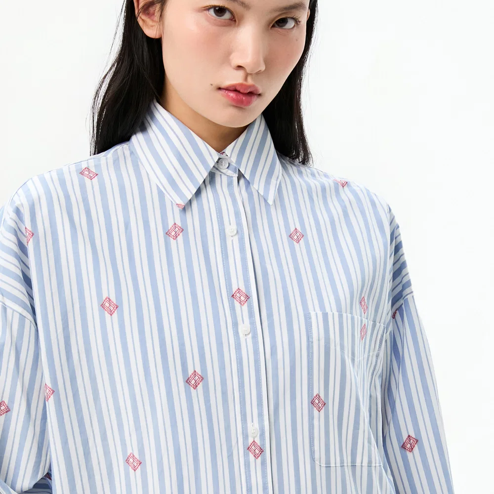 Женская голубая рубашка в полоску свободного кроя от Tommy Hilfiger Women — фото 4