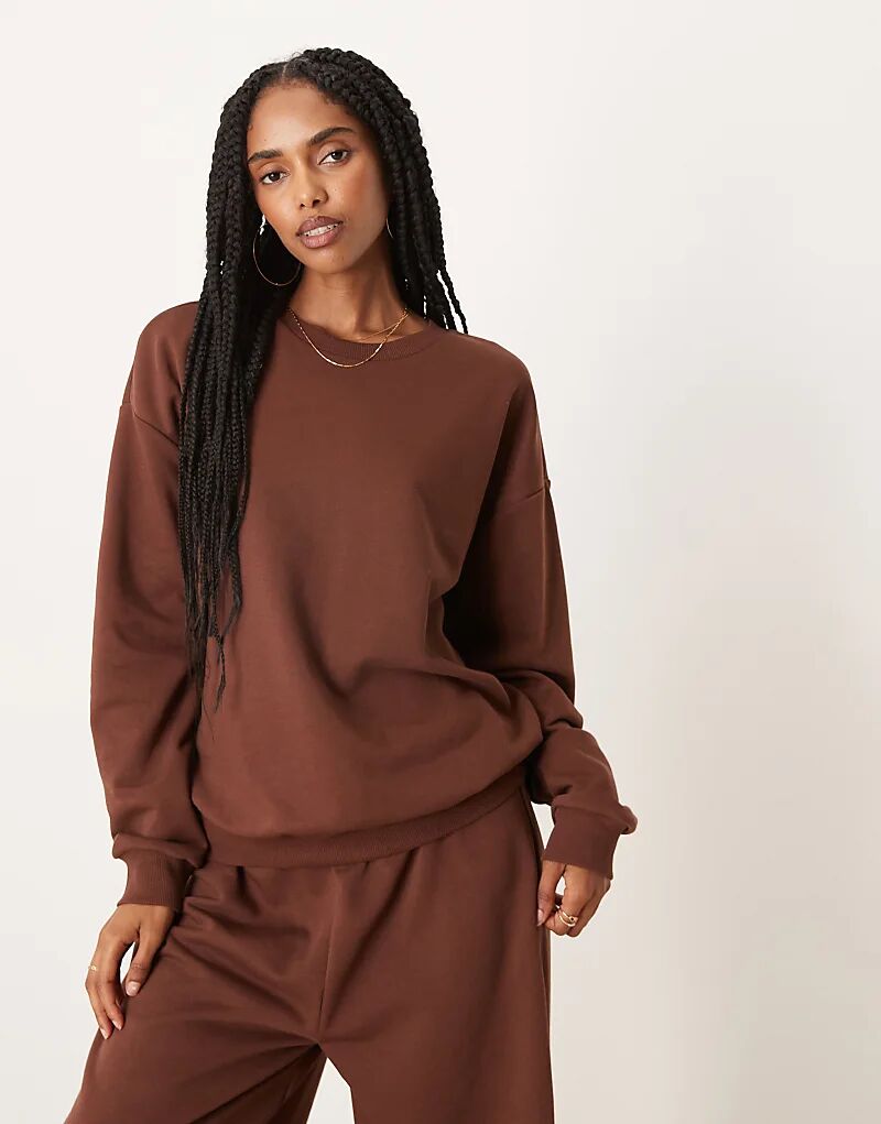 

Свободный спортивный топ ASOS DESIGN коричневого цвета