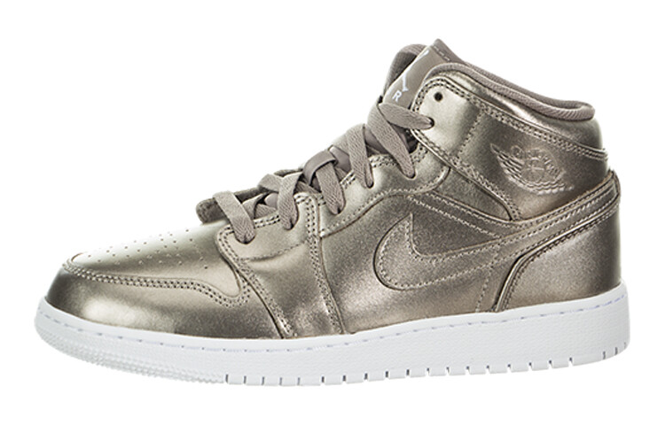 

Кроссовки Jordan 1 Mid Sepia Stone GS