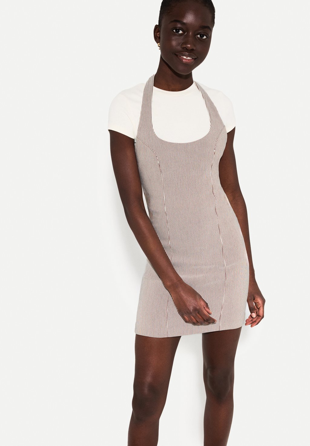 

Платье-трансформер HALTER MINI Bershka, темно-коричневый