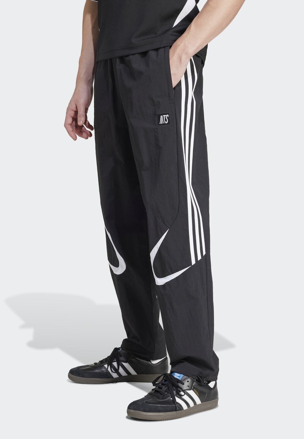

Спортивные брюки ADIDAS NTS RADIO CARGO adidas, черный