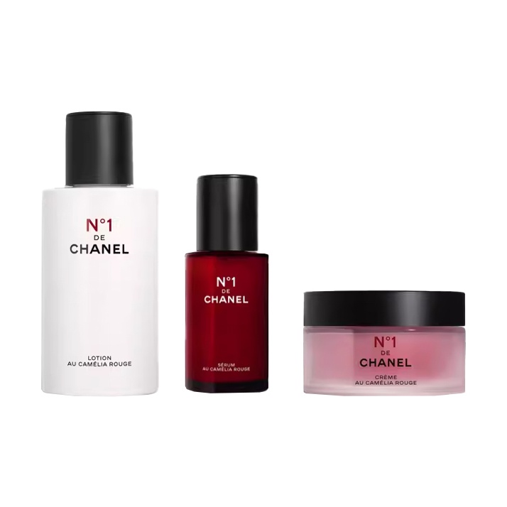 

CHANEL Красный camellia star набор для ухода за кожей увлажняющий, питающий и гидратирующий три предмета