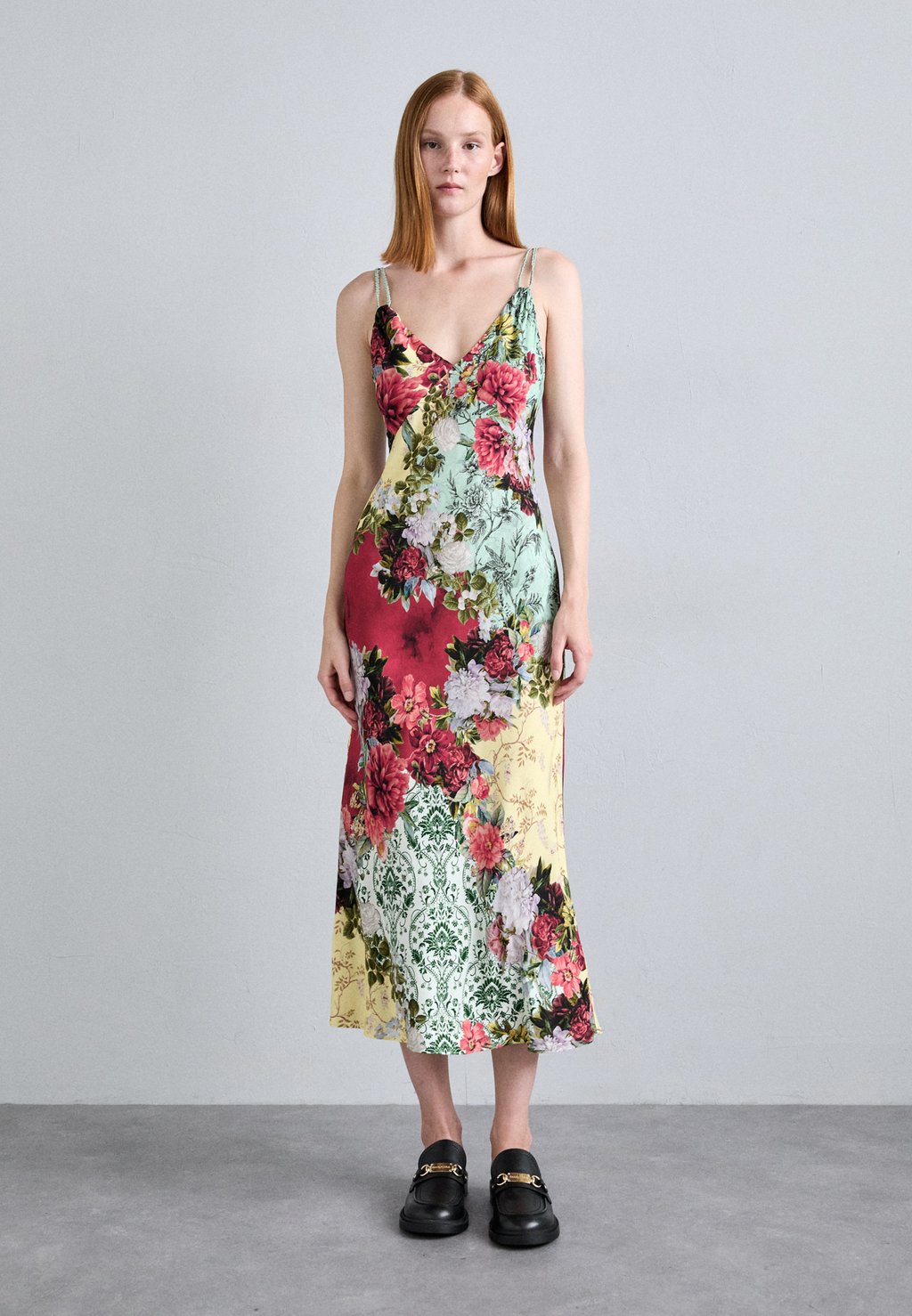 

Повседневное платье KIRO SLIP DRESS Alice + Olivia, разноцветный