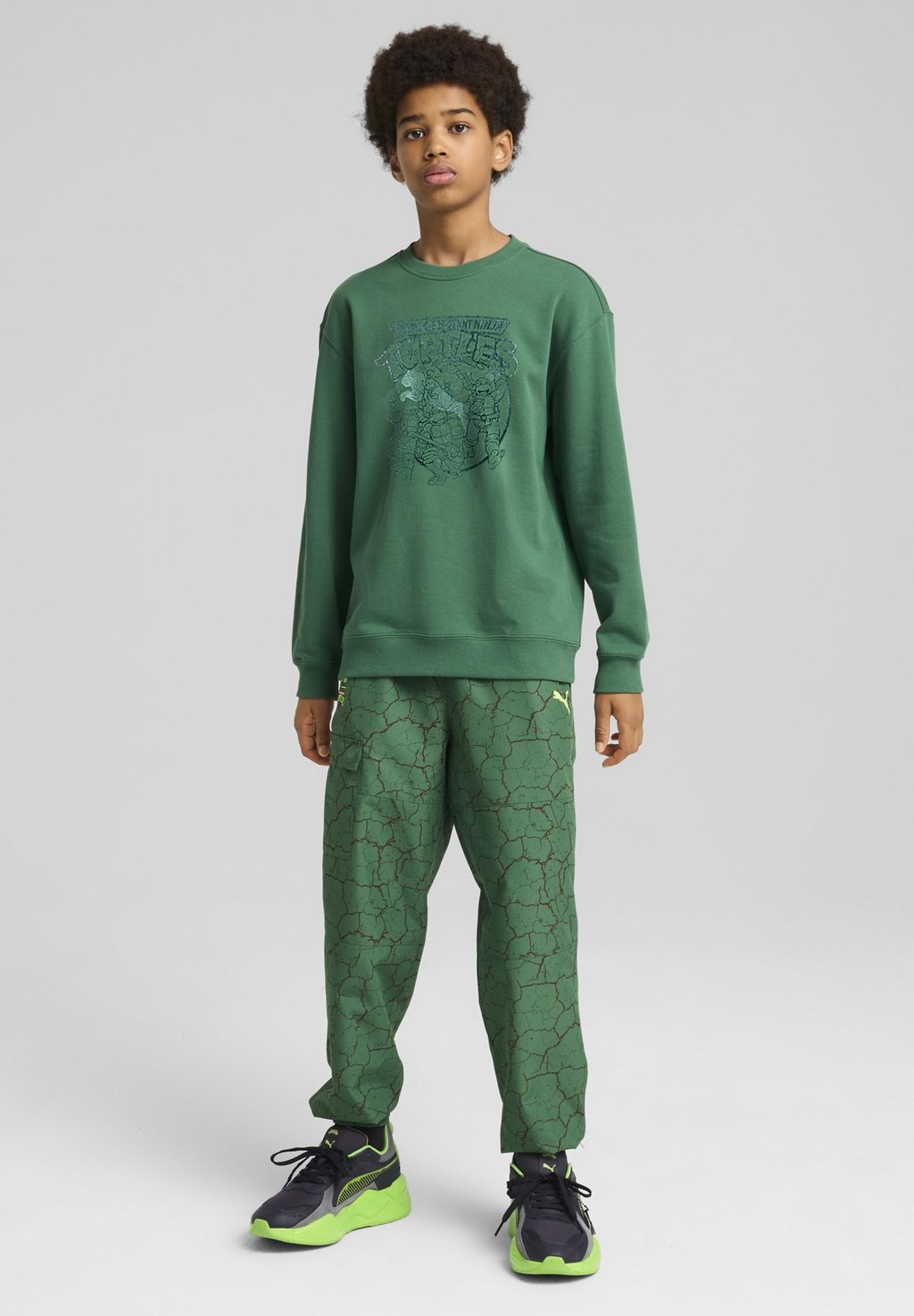 

Толстовка X TMNT RELAXED GRAPHIC CREWNECK Puma, зеленый