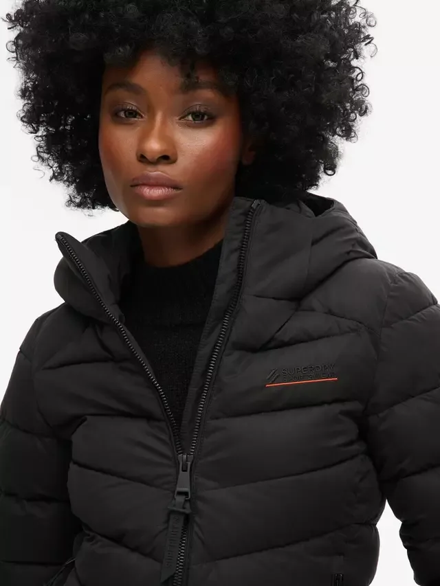 Утепленная куртка из микрофибры, черная Superdry — фото 4