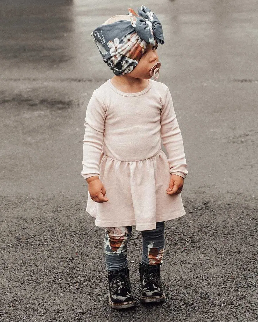 Детские лакированные ботинки на шнуровке 1460 Dr Martens, черный — фото 2